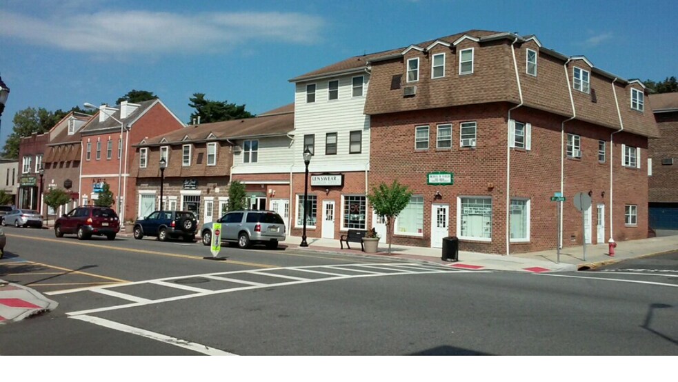 184194 Boulevard, Hasbrouck Heights, NJ, 07604 Apartments Property