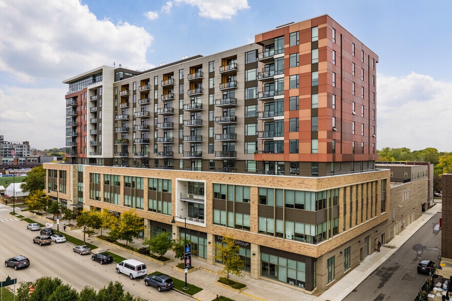 1004-1028 E Washington Ave, Madison, WI for lease - Building Photo - Image 2 of 22