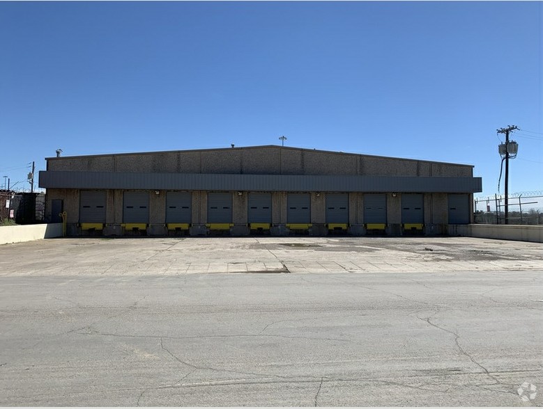 1207 S Harwood St, Dallas, TX for lease - Building Photo - Image 2 of 18