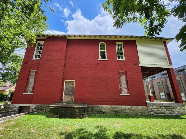 908 Meridian St, Nashville, TN for sale - Building Photo - Image 3 of 6