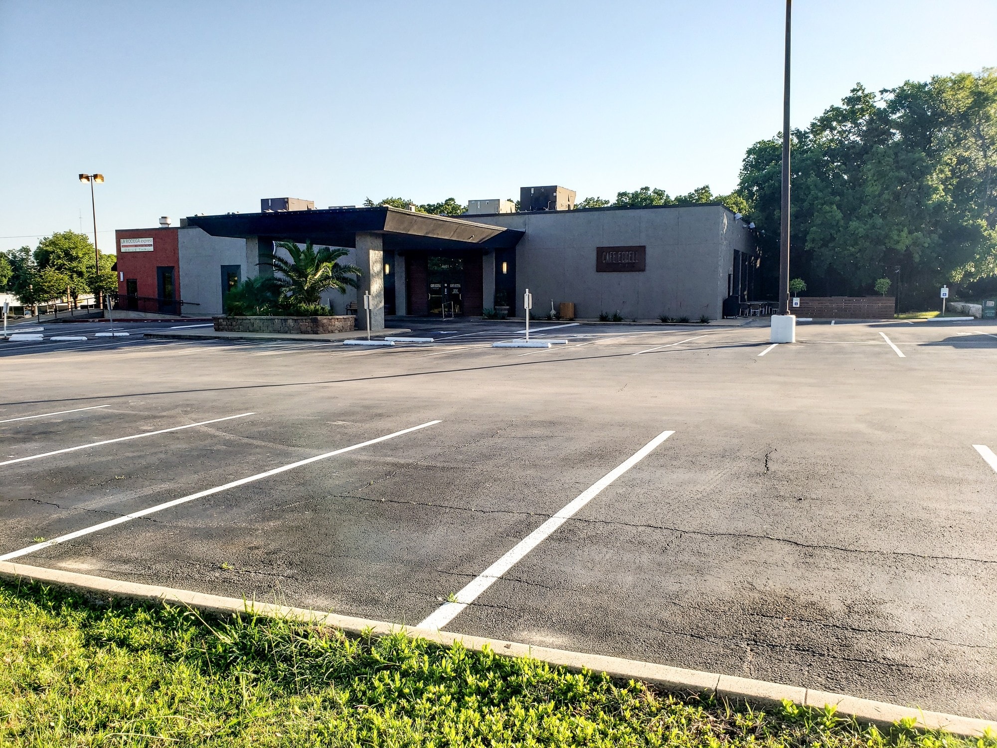 4401 S Texas Ave, Bryan, TX for sale Primary Photo- Image 1 of 1