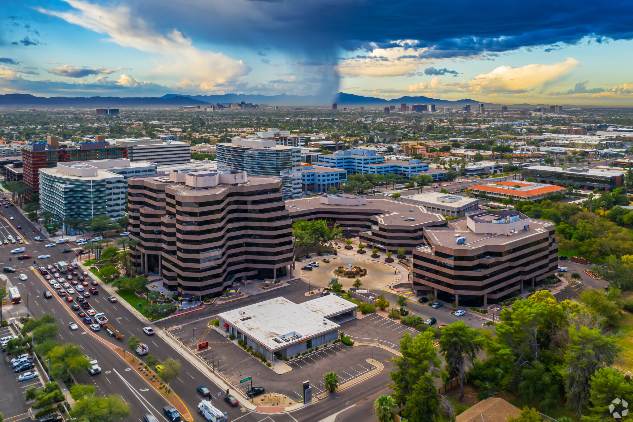 2398 E Camelback Rd, Phoenix, AZ 85016 - Biltmore Center | LoopNet