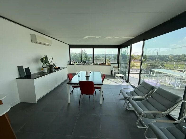 Milles, LES MILLES for sale - Interior Photo - Image 1 of 7