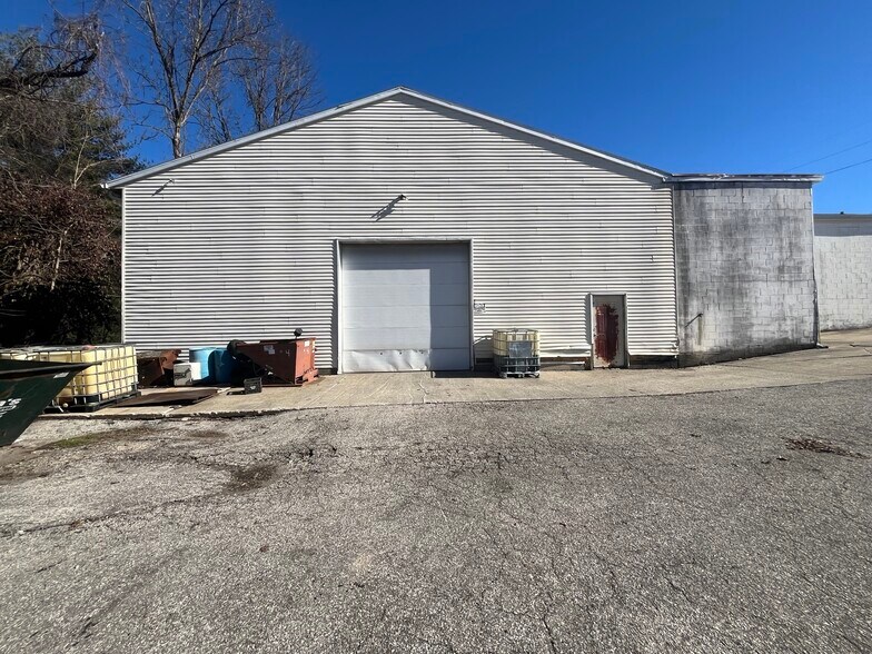 508 W 17th St, Bloomington, IN for sale - Primary Photo - Image 1 of 16