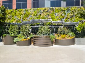 11755 Wilshire - Pub