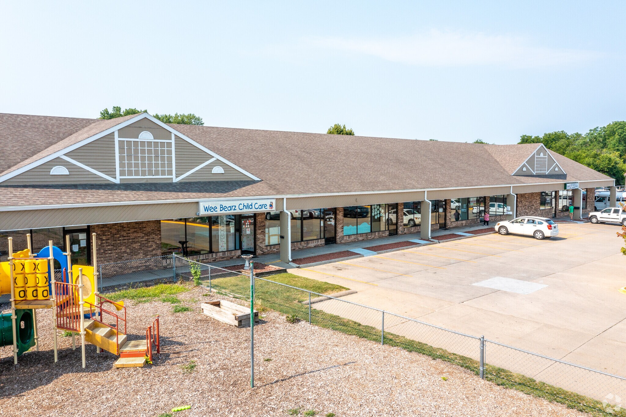 5191 Maple Dr, Pleasant Hill, IA for sale Building Photo- Image 1 of 1