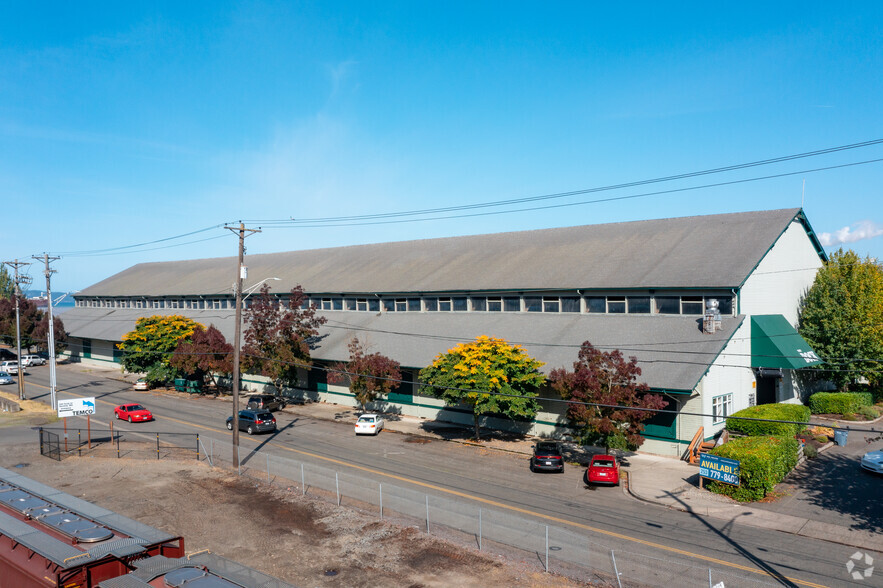 535 Dock St, Tacoma, WA for lease - Building Photo - Image 2 of 3