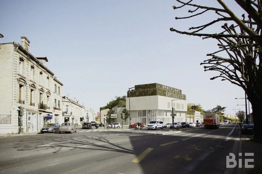 Office in Le Bouscat for lease - Building Photo - Image 2 of 6