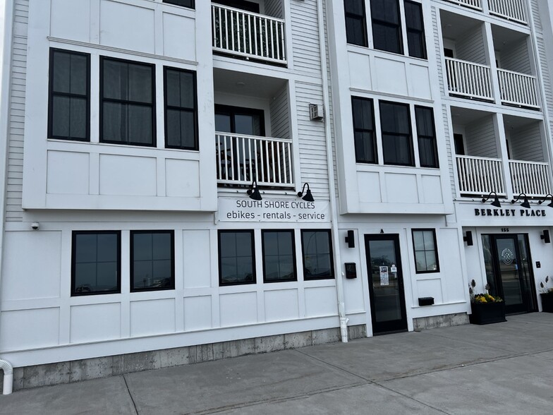 155 Nantasket Ave, Hull, MA for sale - Building Photo - Image 1 of 5