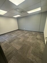 2425 W 12th St, Tempe, AZ for lease Interior Photo- Image 2 of 6