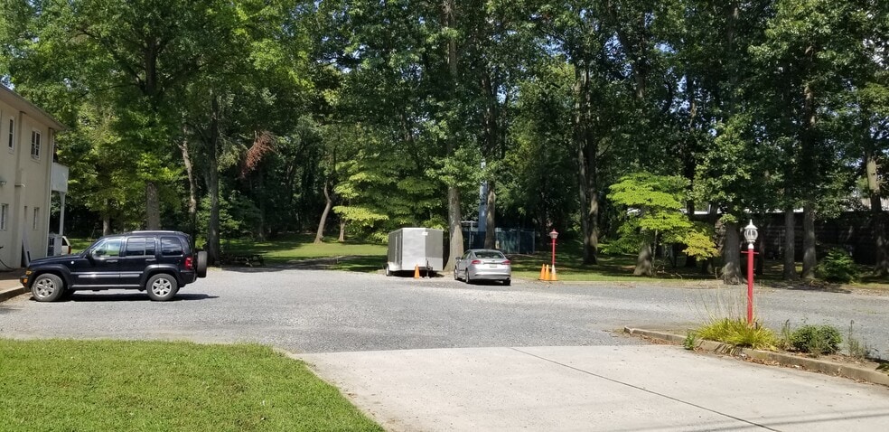 1704 Highway 33, Trenton, NJ for lease - Building Photo - Image 2 of 5