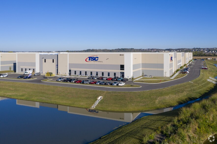 8586 Trade Center Dr, West Chester, OH, 45069 Industrial Space For