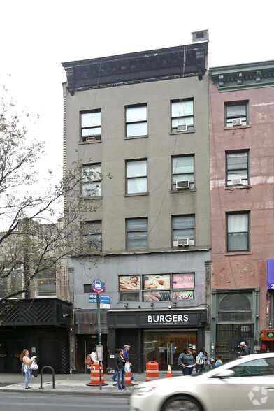 248 W 14th St, New York, NY for lease - Building Photo - Image 2 of 2