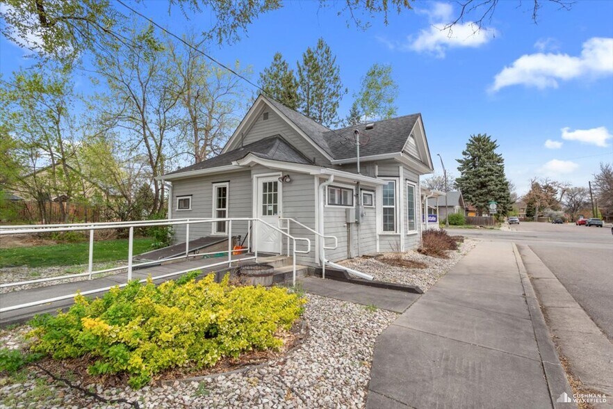 1001 Cleveland Ave, Loveland, CO for sale - Building Photo - Image 2 of 7