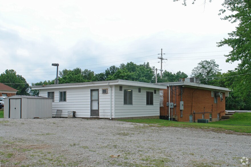 1751-1757 Smizer Station Rd, Fenton, MO for lease - Building Photo - Image 2 of 24