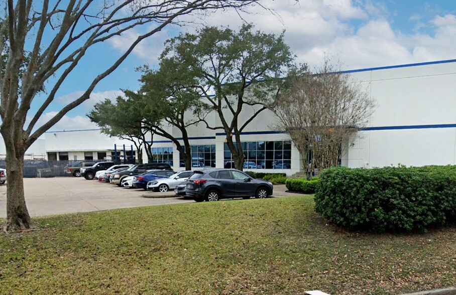 8401 Westland West Blvd, Houston, TX for sale - Building Photo - Image 2 of 16