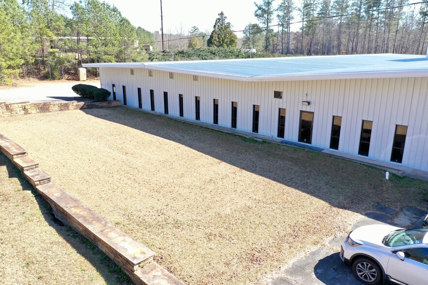 210 E Lukken Industrial Dr, Lagrange, GA for lease - Building Photo - Image 3 of 27