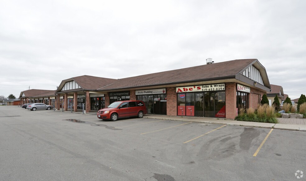 4026 Meadowbrook Dr, London, ON for sale - Primary Photo - Image 1 of 1