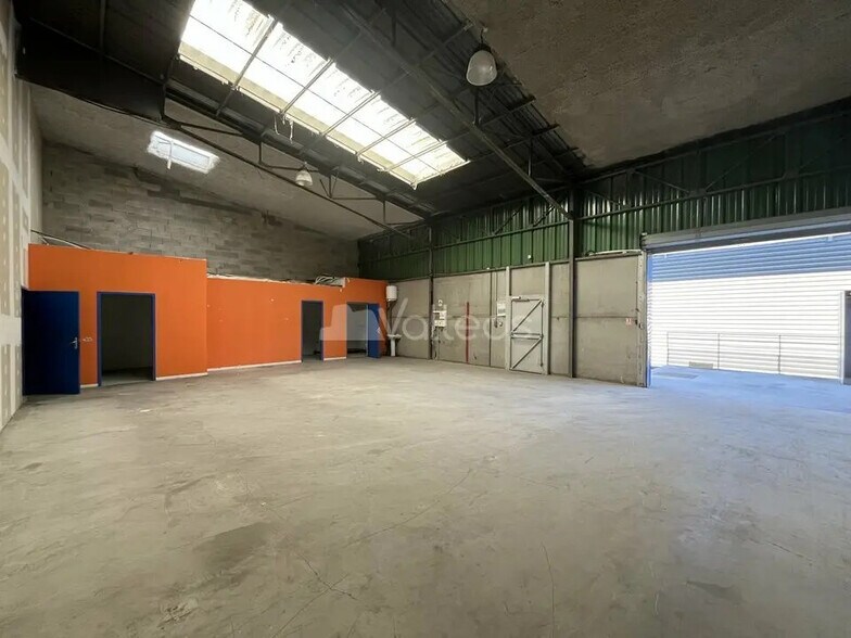 Office in Toulouse for lease - Interior Photo - Image 2 of 7