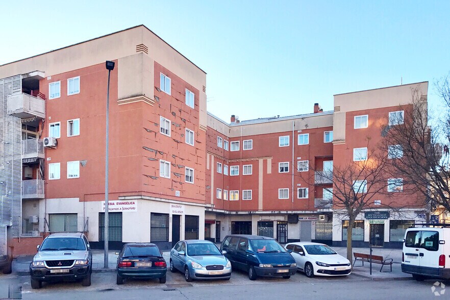 Calle San Miguel, 15, Azuqueca de Henares, Guadalajara for sale - Primary Photo - Image 1 of 2