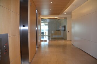 2445 Technology Forest Blvd, The Woodlands, TX for lease Interior Photo- Image 1 of 1