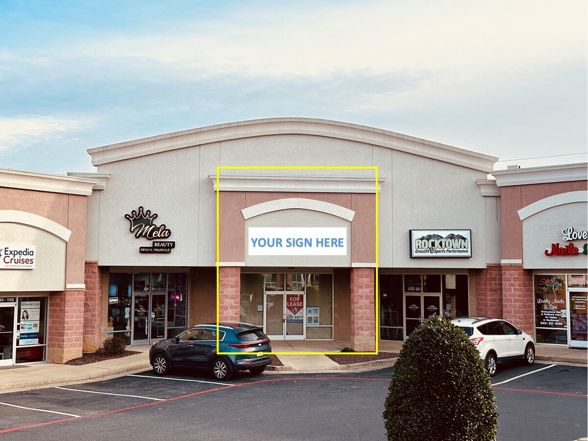 16151645 Reservior St, Harrisonburg, VA 22801 Forbes Crossing