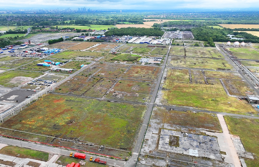 70 A1 Rd, Manchester for lease - Building Photo - Image 2 of 6