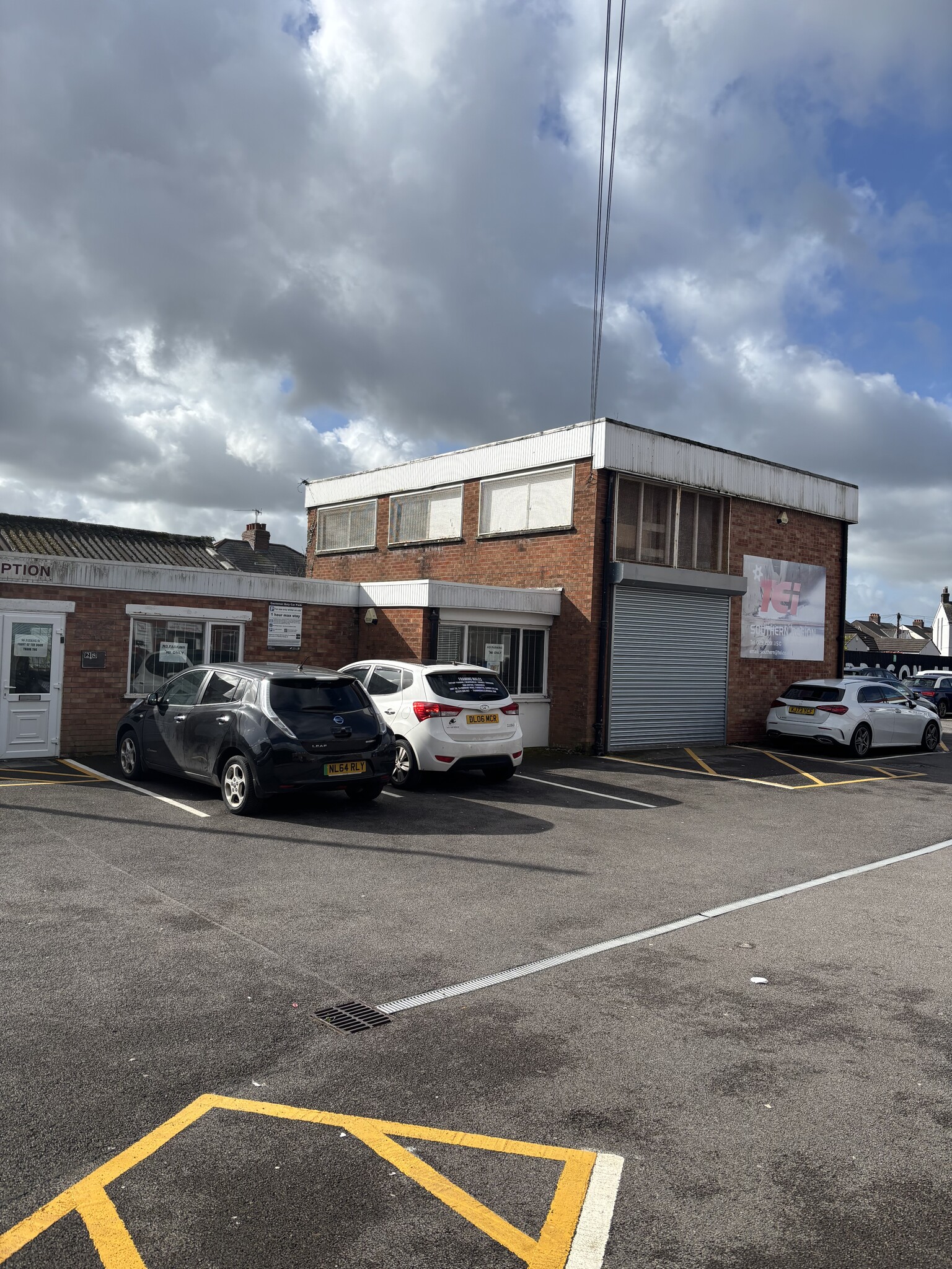 28 Norbury Rd, Cardiff for lease Primary Photo- Image 1 of 5