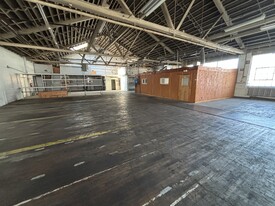 322 S. 4th St - INDUSTRIAL SPACE FOR LEASE - Warehouse