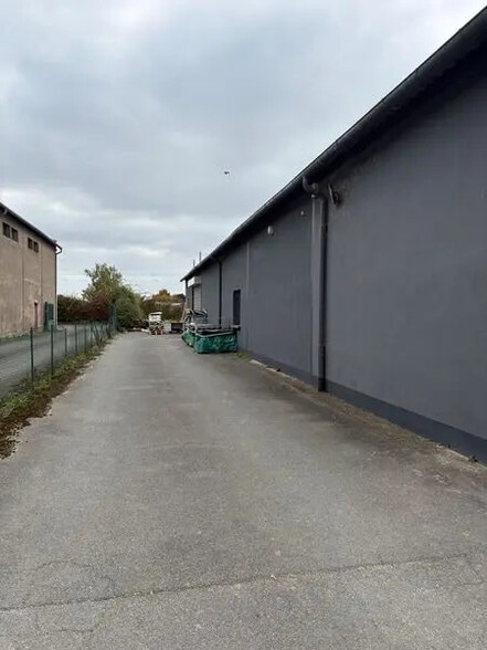 Rue Lavoisier, Ingré for lease - Building Photo - Image 3 of 13