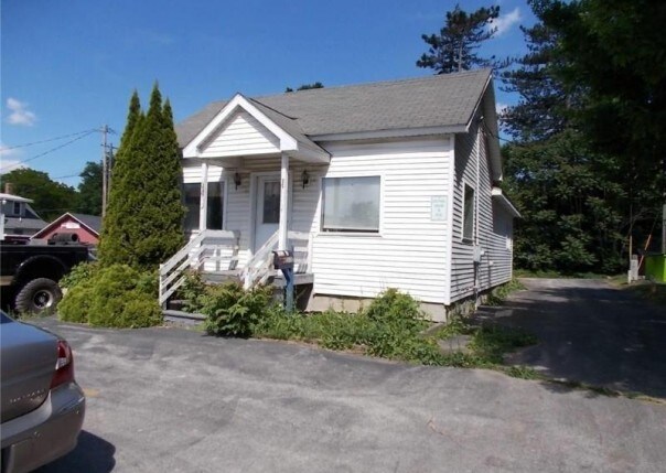 220 S State St, Caro, MI for sale - Primary Photo - Image 1 of 1
