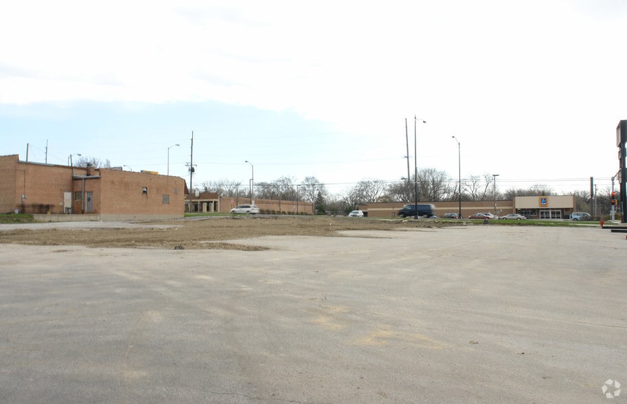 15460 S Cicero Ave, Oak Forest, IL for sale - Primary Photo - Image 1 of 5