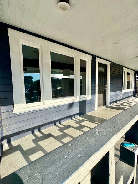 4312 Walton Ave, Los Angeles, CA for sale - Building Photo - Image 3 of 16