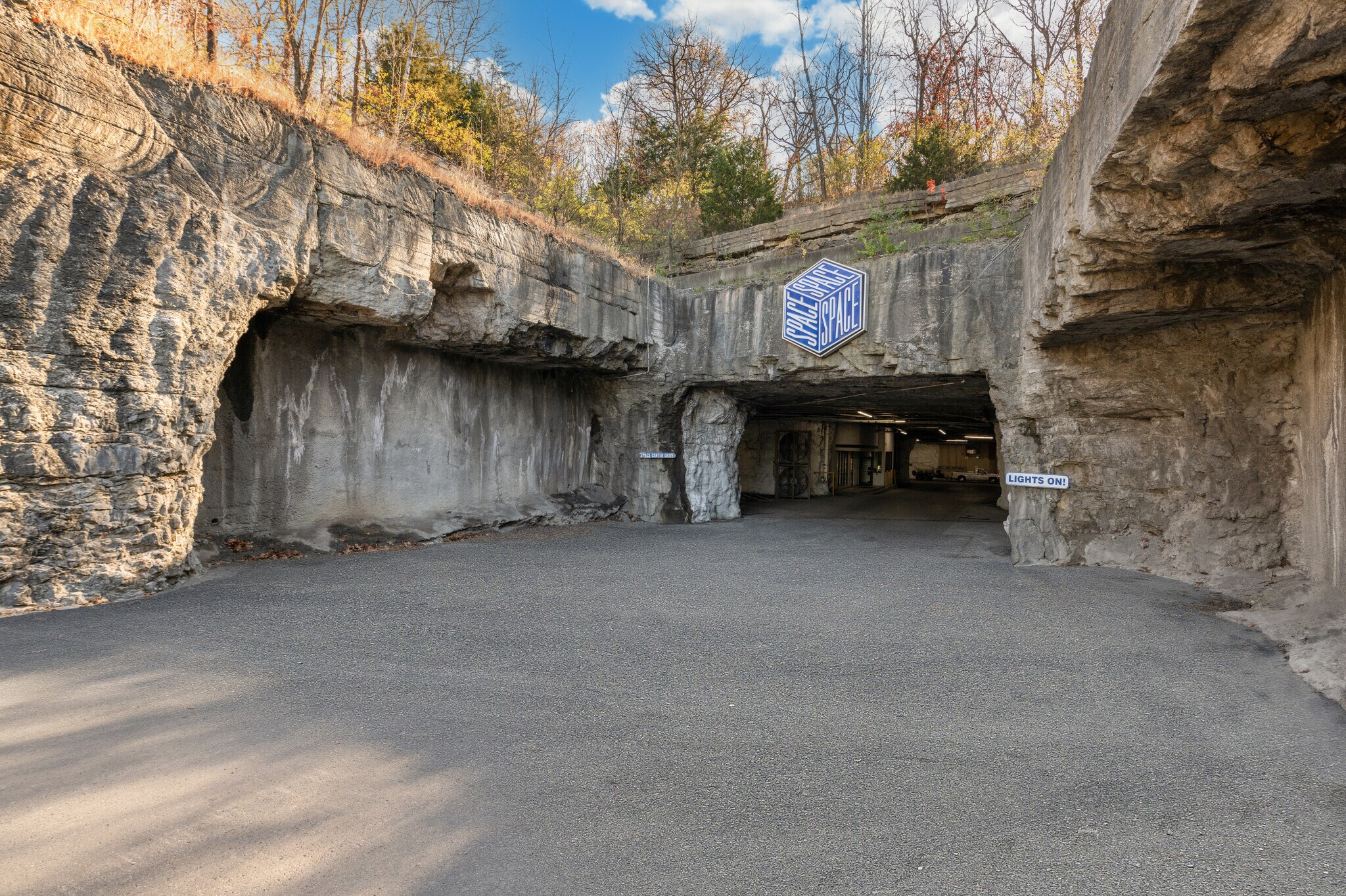 5351 Lee's Summit Rd, Kansas City, MO for lease Building Photo- Image 1 of 21