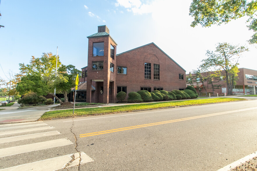 45 S Main St, Branford, CT for sale - Building Photo - Image 1 of 1