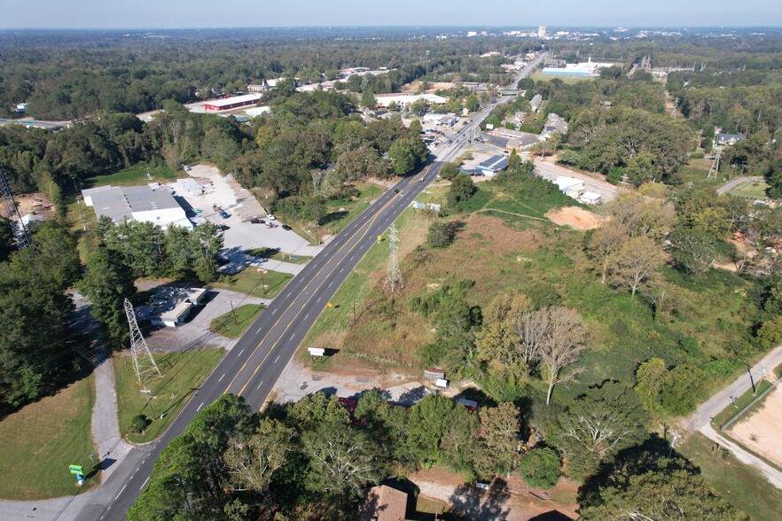 2251 S Pine St, Spartanburg, SC for lease - Aerial - Image 2 of 5