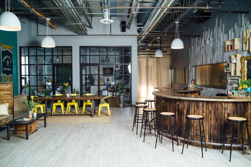 1197 Exchange St, Middlebury, VT for sale - Primary Photo - Image 1 of 1