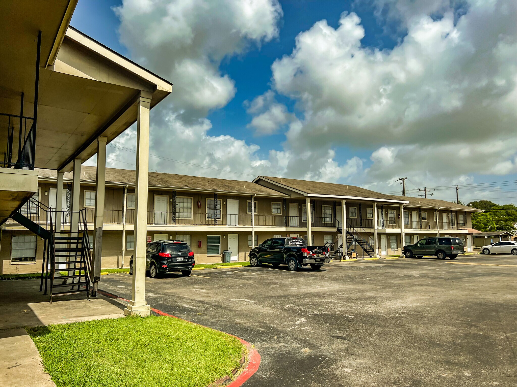 1727 Main St, La Marque, TX for sale Building Photo- Image 1 of 1