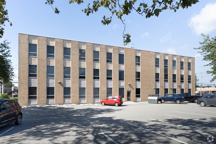 55 Jericho Tpke, Jericho, NY for lease - Building Photo - Image 3 of 24