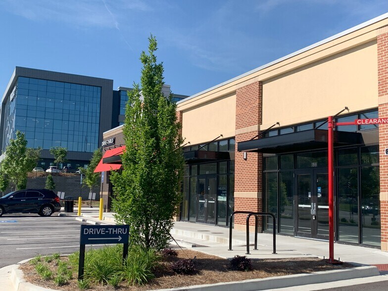 2828 Buford Dr, Lawrenceville, GA for lease - Building Photo - Image 1 of 7