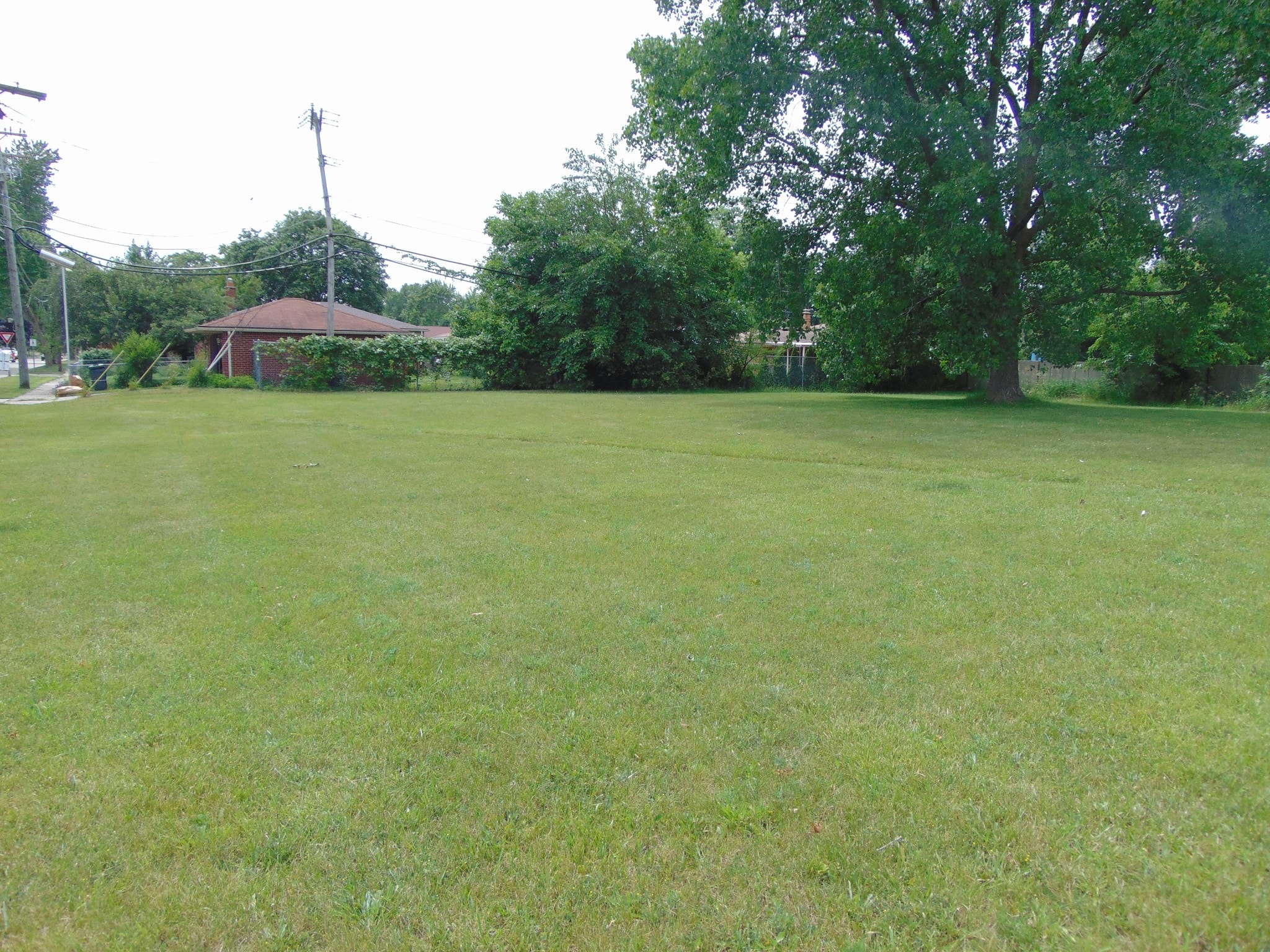 11565 Erdmann Rd, Sterling Heights, MI for sale Primary Photo- Image 1 of 1