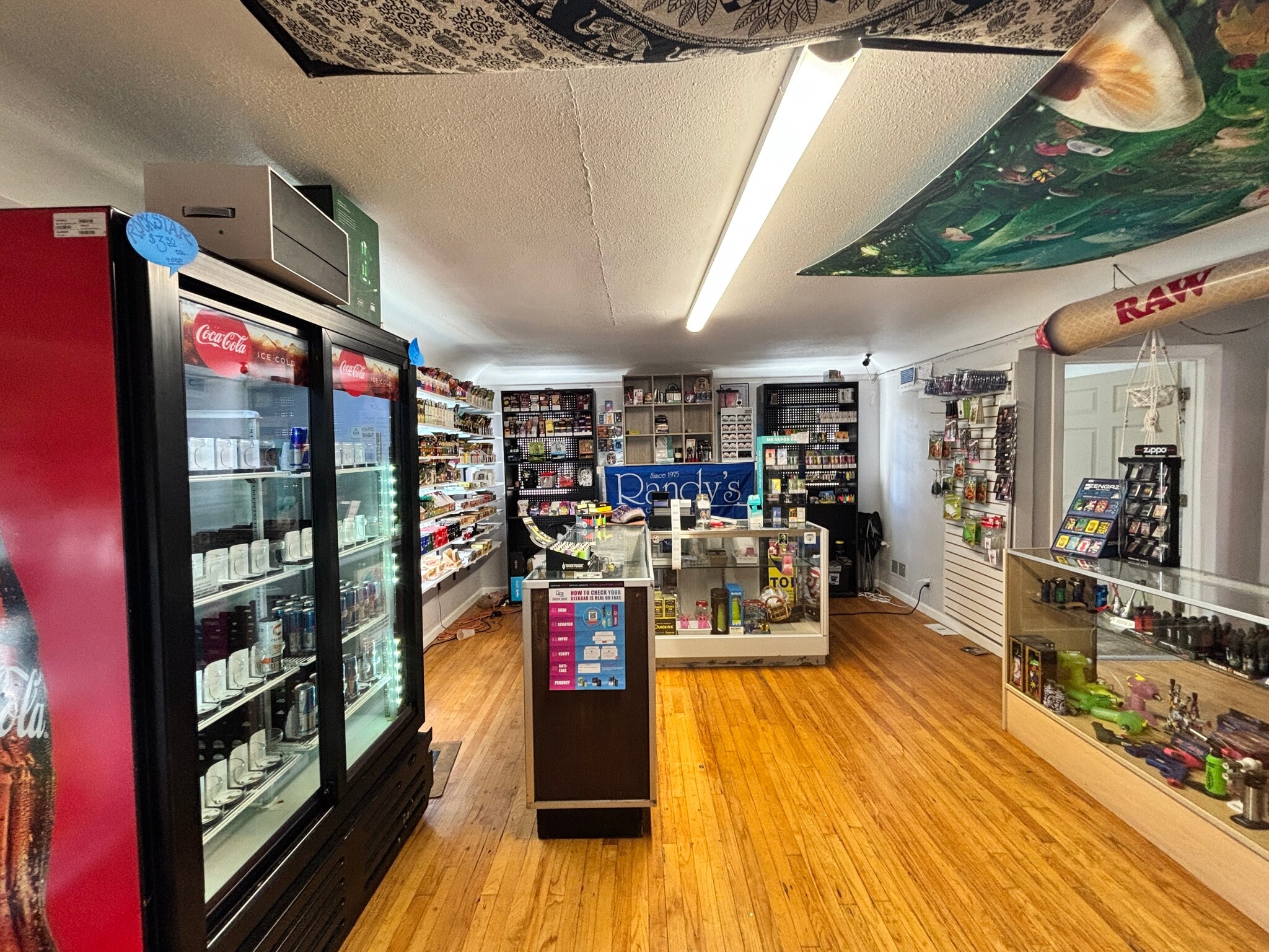 4131 River Rd N, Salem, OR for lease Interior Photo- Image 1 of 14