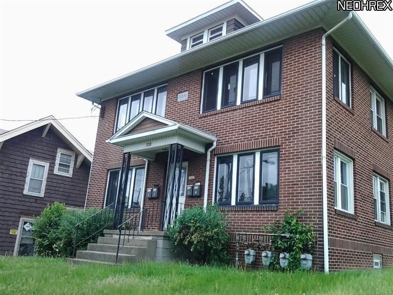 688 Kenmore Blvd, Akron, OH for sale Primary Photo- Image 1 of 1