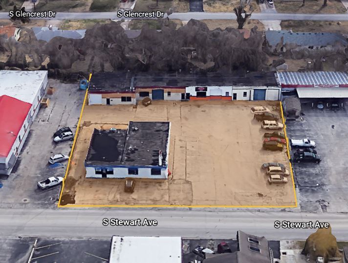 1908-1910 S Stewart Ave, Springfield, MO for sale - Building Photo - Image 1 of 1