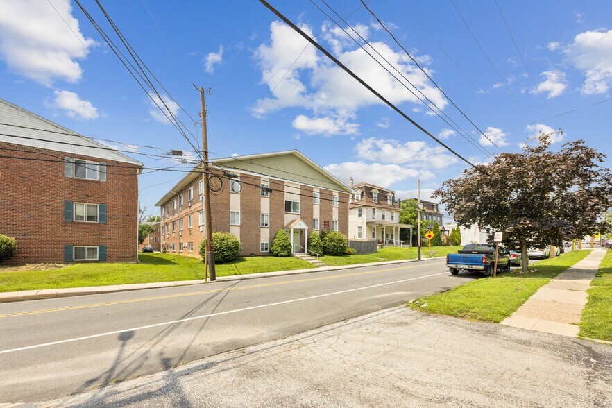 52 S Morton Ave Morton PA 19070 - 52 S Morton Ave Morton PA Building Photo 3 Large