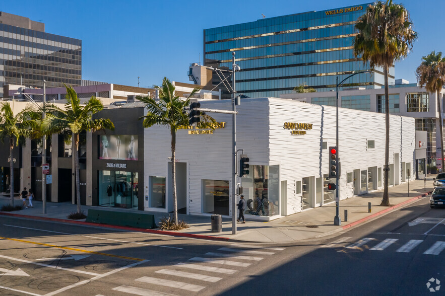 465-469 N Rodeo Dr, Beverly Hills, CA for sale - Building Photo - Image 1 of 1