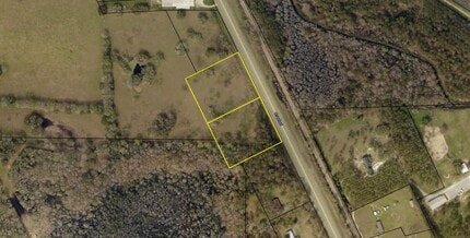 672-676 E Crawford St, Colquitt, GA - AERIAL  map view