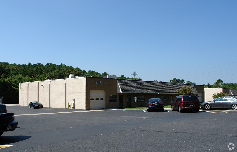 245 Old Egg Harbor Rd, Berlin, NJ for sale - Primary Photo - Image 1 of 1