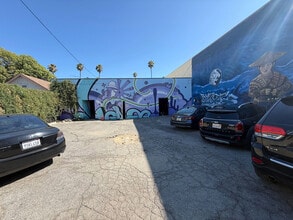 5119 W Sunset Blvd, Los Angeles, CA for lease Building Photo- Image 2 of 13