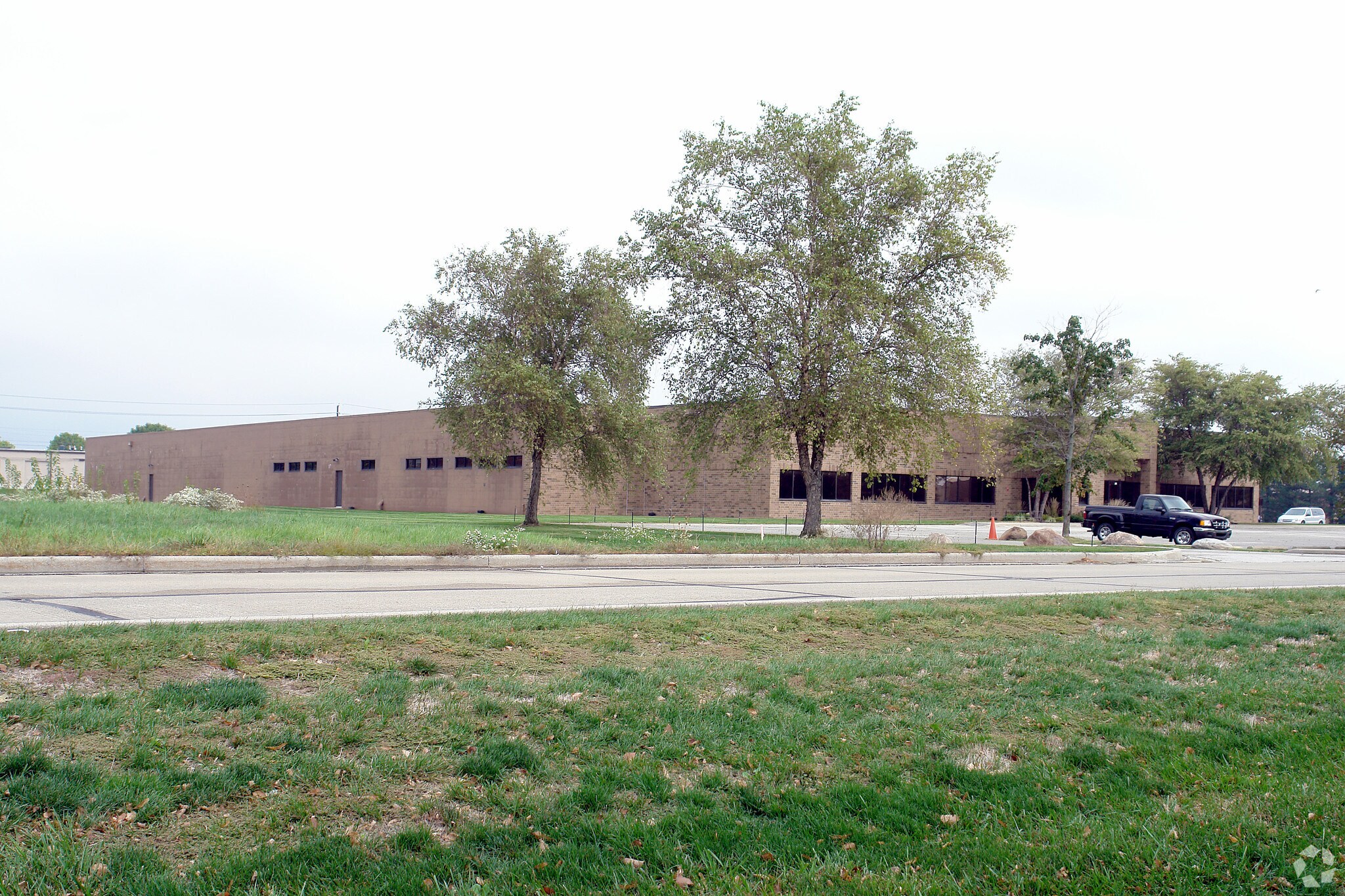 5846 W 73rd St, Indianapolis, IN for sale Primary Photo- Image 1 of 6